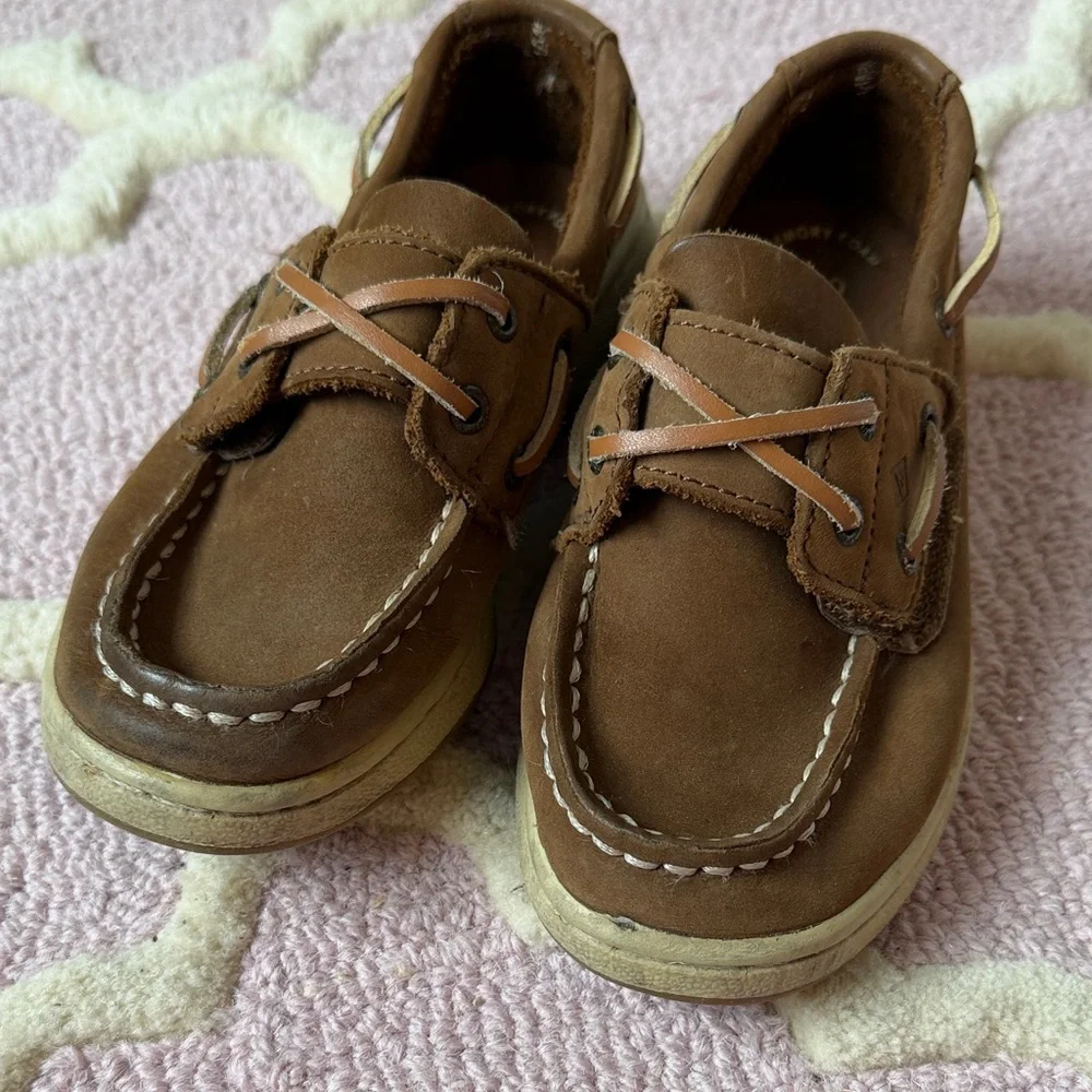 Sperry Kids Tan topsiders